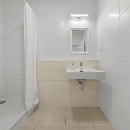 Air Conditioned 1 With Parking, New Building, Ruzinov Apartamento *